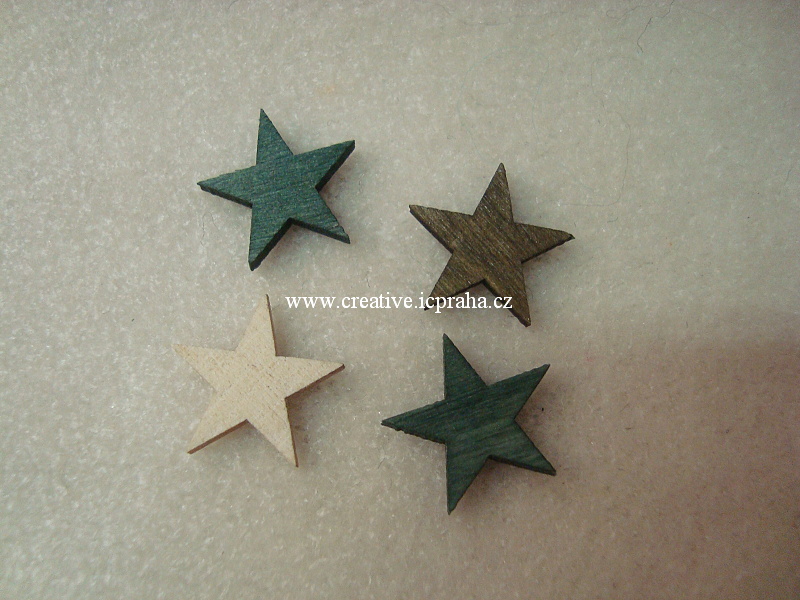 dřevo - hvězdičky 2cm barvy bal. 4ks A3870